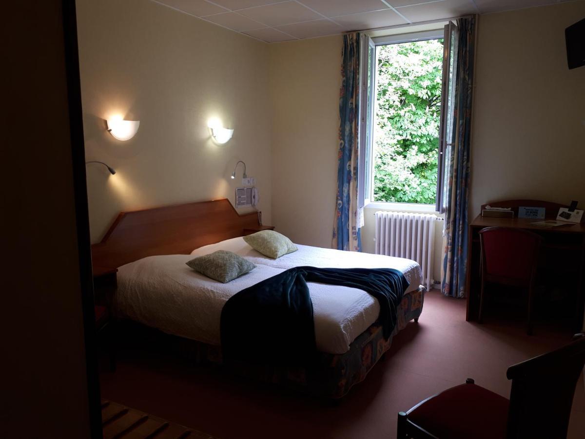 Logis Hotel Le Ceans Orpierre Esterno foto