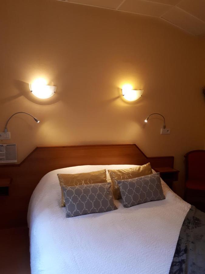 Logis Hotel Le Ceans Orpierre Esterno foto